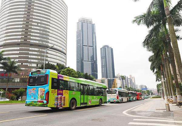 珠海公交車身廣告價(jià)格是多少？珠海公交車廣告有哪些線路？珠海公交廣告效果怎么樣？