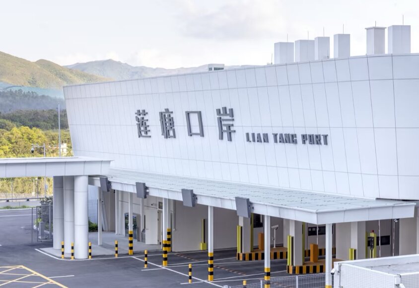 深圳蓮塘口岸廣告-羅湖蓮塘口岸廣告價(jià)格-深圳口岸廣告公司