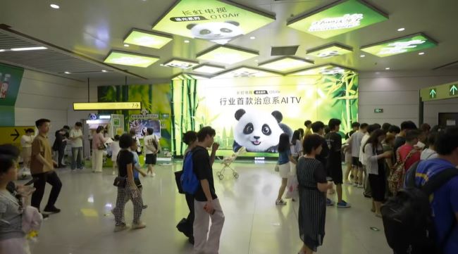 重慶觀音橋地鐵站廳墻面燈箱廣告投放，重慶地鐵大屏廣告價(jià)格